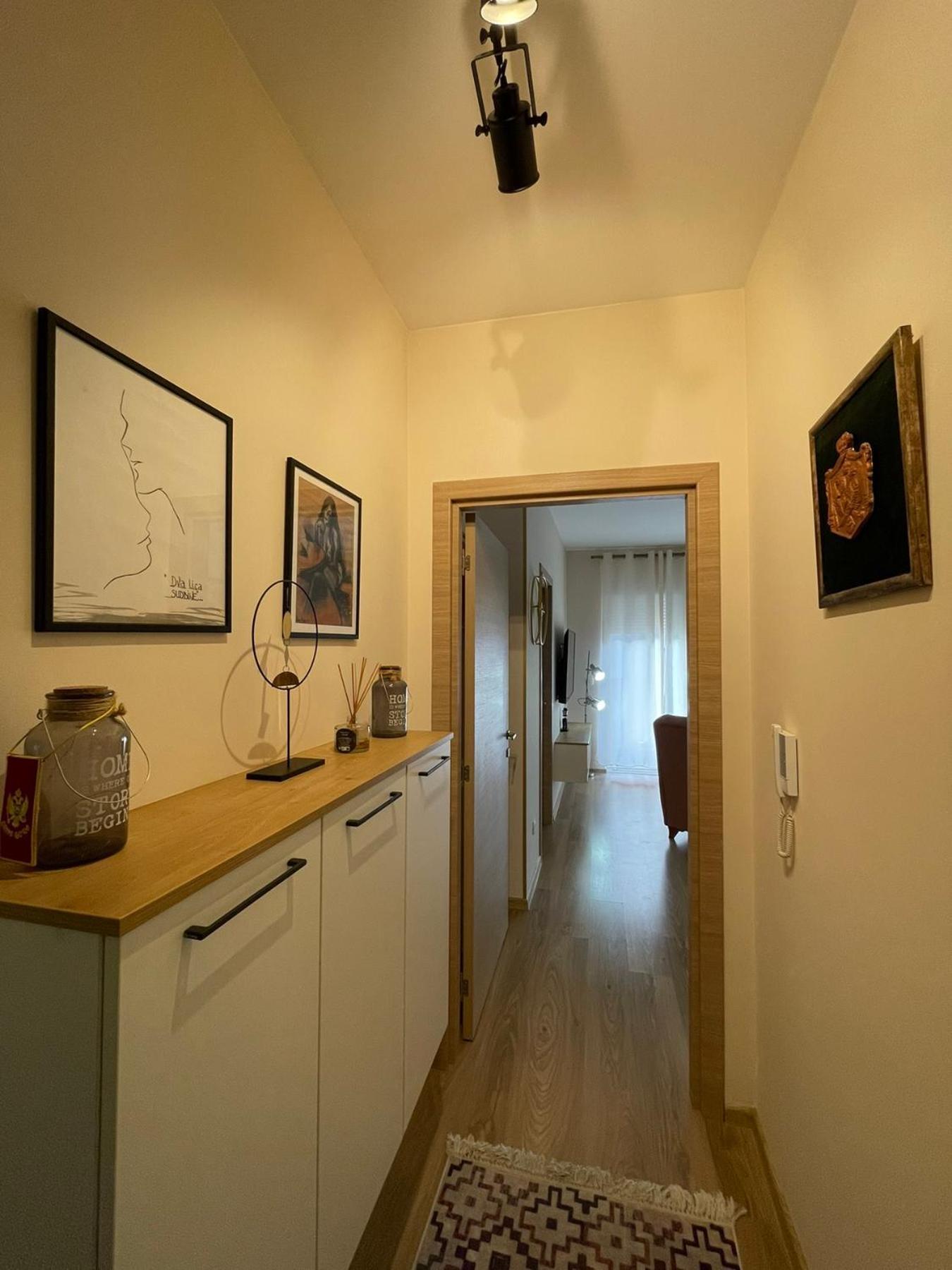 Apartman Montenegrina Budva Exterior photo